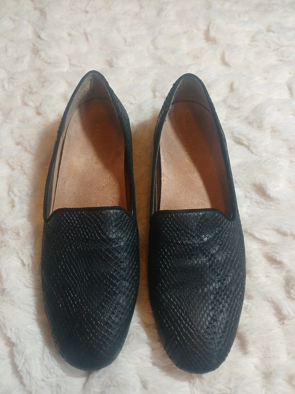 Vionic Womens Willa II Leather Slip On Loafer Black Snake Size 6.5